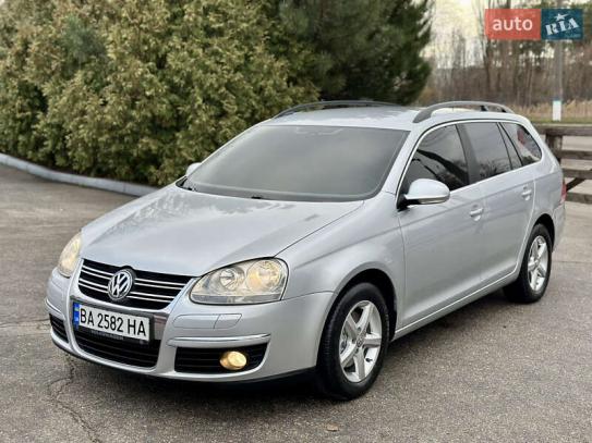 Volkswagen Golf                            2007г. в рассрочку