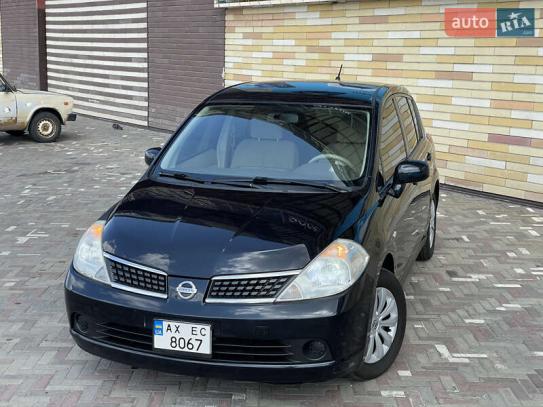 Nissan Tiida                           2008г. в рассрочку