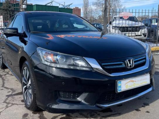 Honda Accord                          2015г. в рассрочку