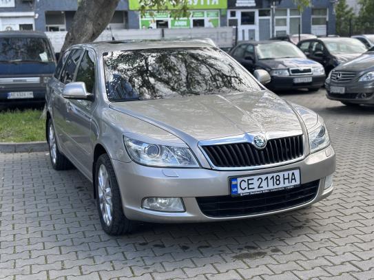 Skoda Octavia
                         2011г. в рассрочку