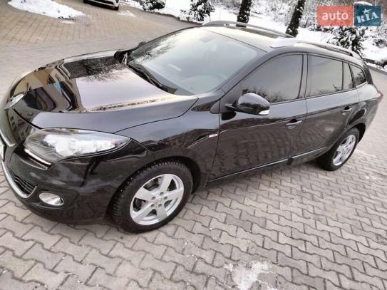 Renault Megane                          2013г. в рассрочку