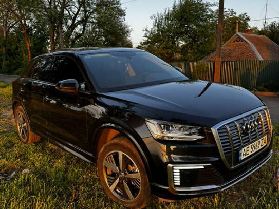 Audi Q2l e-tron                      2021г. в рассрочку