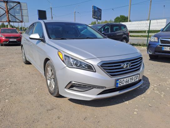 Hyundai Sonata 2015р. у розстрочку