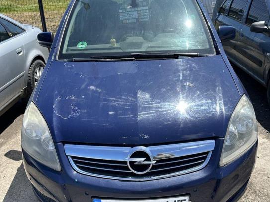 Opel Zafira 2010г. в рассрочку