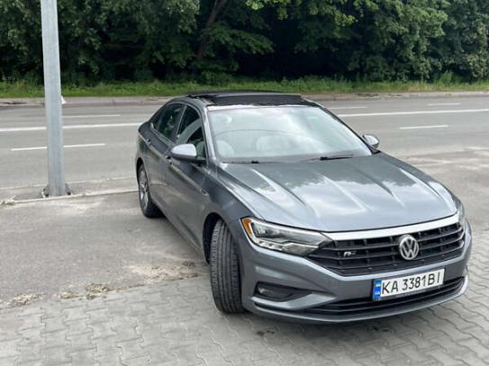 Volkswagen Jetta
                           2019г. в рассрочку