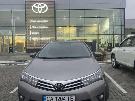 Toyota Corolla                         2014г. в рассрочку