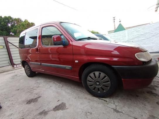 Citroen Berlingo 2000г. в рассрочку
