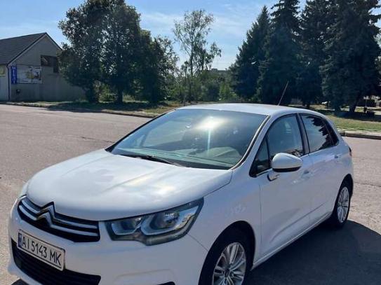 Citroen C4                              2015г. в рассрочку