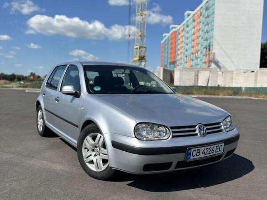 Volkswagen Golf
                            2002г. в рассрочку