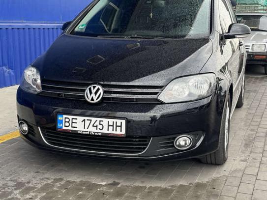 Volkswagen Golf plus
                       2010г. в рассрочку