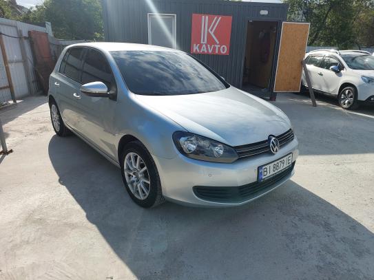 Volkswagen Golf                            2008г. в рассрочку