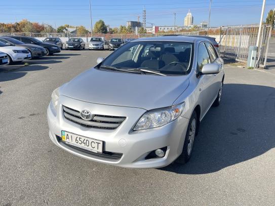 Toyota Corolla 2008р. у розстрочку