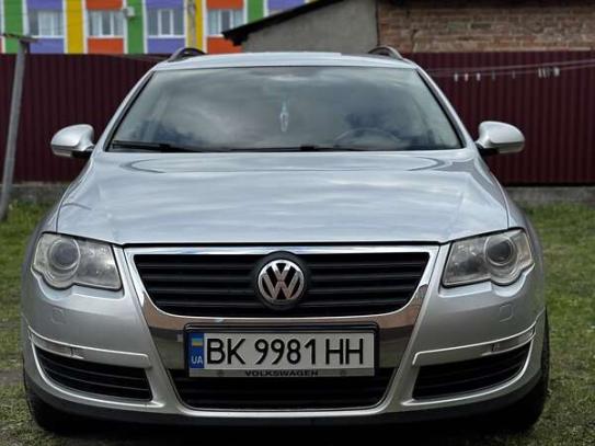 Volkswagen Passat
                          2005г. в рассрочку