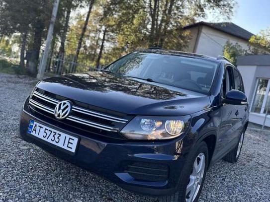 Volkswagen Tiguan 2015г. в рассрочку