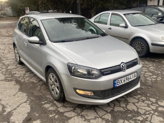 Volkswagen Polo                            2010г. в рассрочку