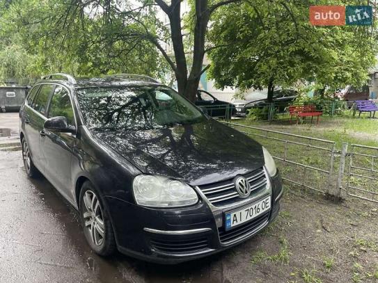 Volkswagen Golf
                            2009г. в рассрочку