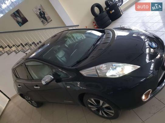 Nissan Leaf 2014р. у розстрочку