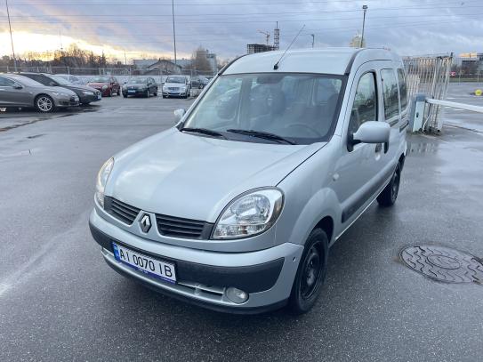 Renault Kangoo                          2006г. в рассрочку