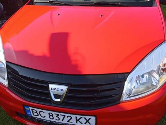 Dacia Sandero                         2009г. в рассрочку