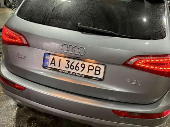 Audi Q5
                              2010г. в рассрочку