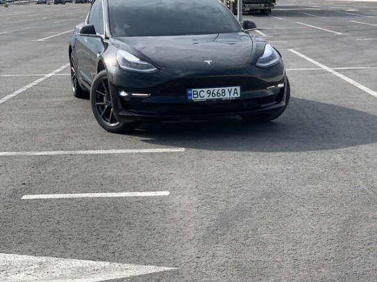 Tesla Model 3
                         2019г. в рассрочку