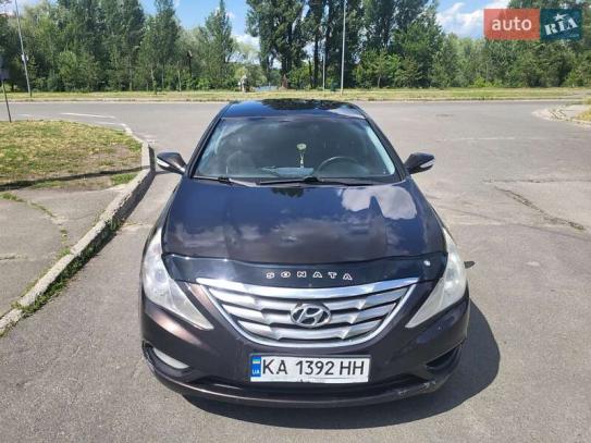 Hyundai Sonata                          2010г. в рассрочку