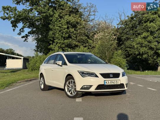 Seat Leon
                            2014г. в рассрочку
