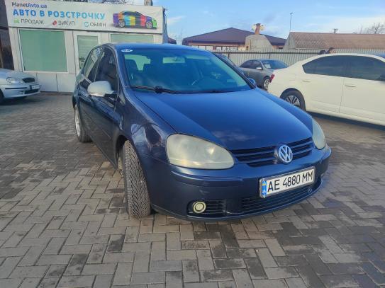 Volkswagen Golf                            2007г. в рассрочку