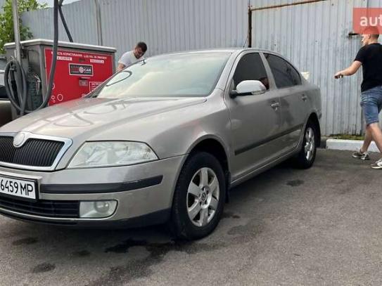 Skoda Octavia                         2007г. в рассрочку