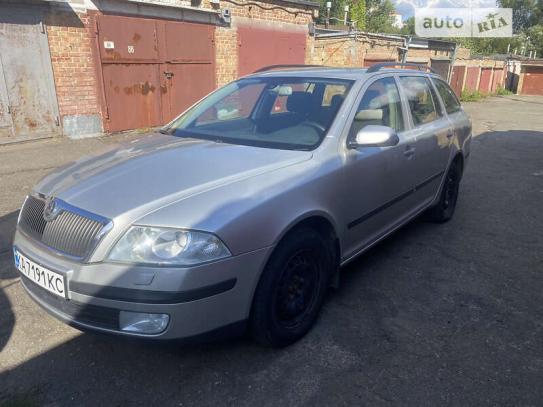 Skoda Octavia 2005р. у розстрочку