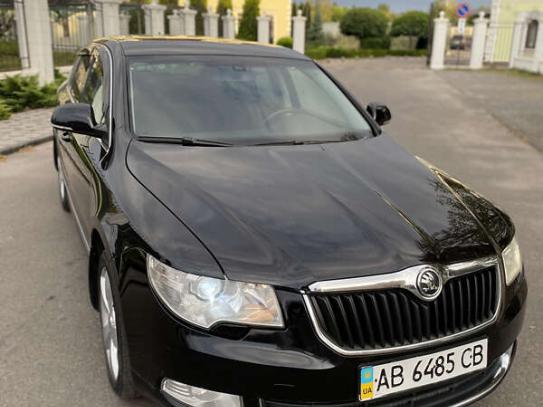 Skoda Superb 2009г. в рассрочку