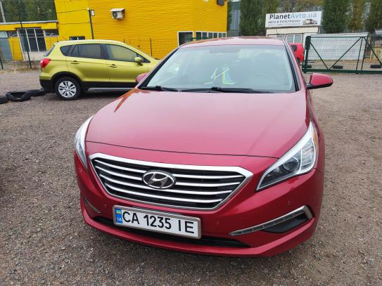 Hyundai Sonata 2015г. в рассрочку