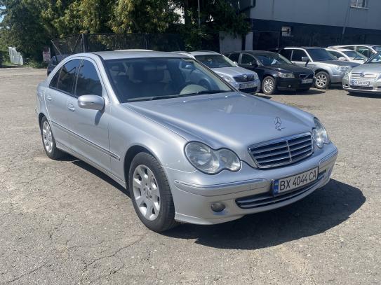 Mercedes-benz C 180 2005г. в рассрочку