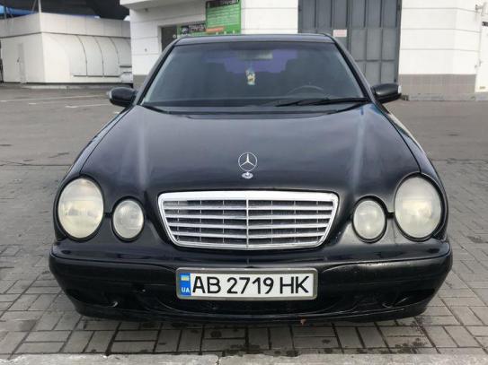 Mercedes-benz E200 2001г. в рассрочку