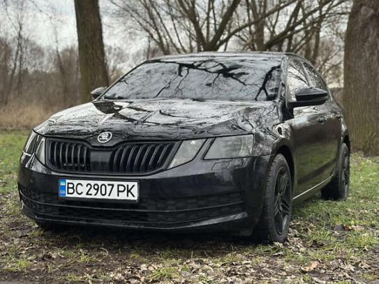 Skoda Octavia                         2017г. в рассрочку