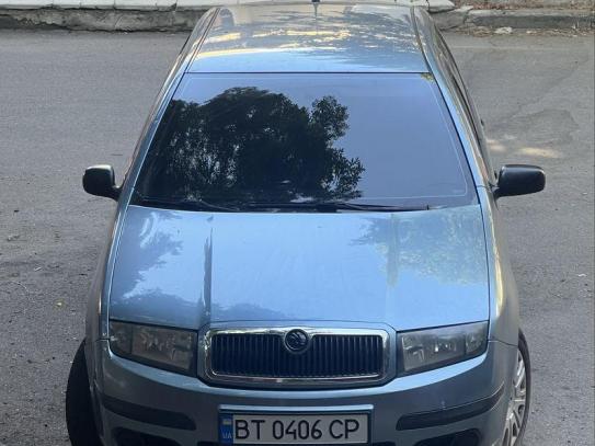 Skoda Fabia                           2007г. в рассрочку