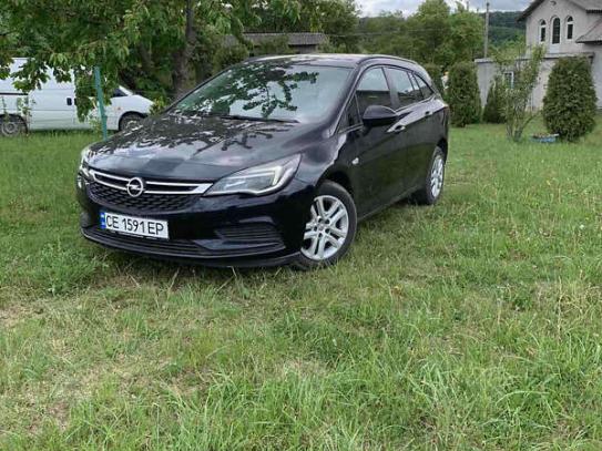 Opel Astra 2018г. в рассрочку