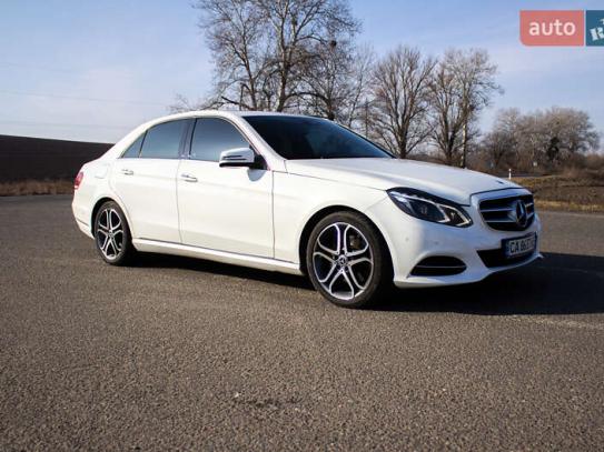 Mercedes-benz E-class 2015р. у розстрочку