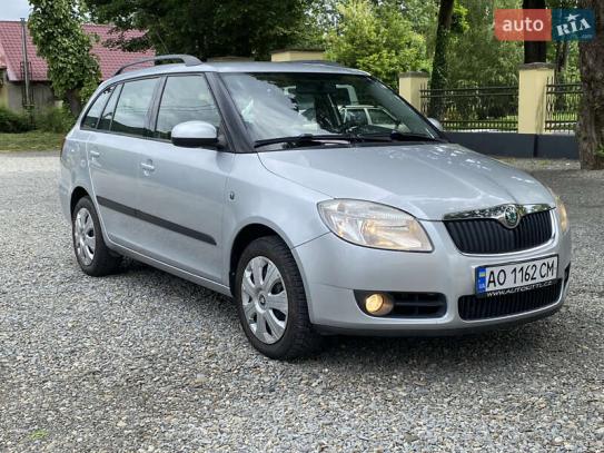Skoda Fabia
                           2008г. в рассрочку