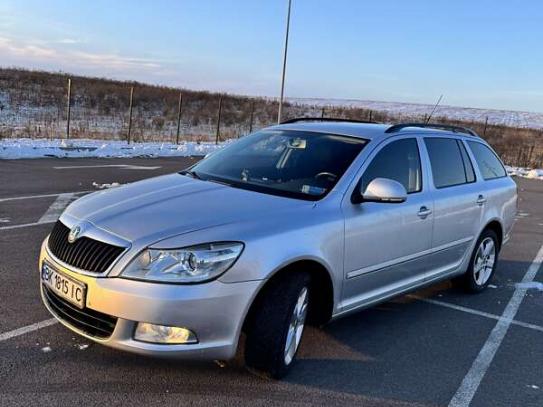 Skoda Octavia 2012г. в рассрочку