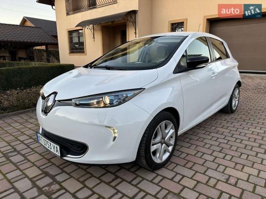 Renault Zoe 2019г. в рассрочку