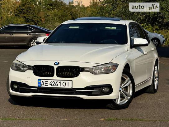 Bmw 3 series 2015г. в рассрочку