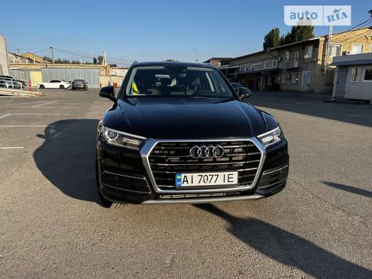 Audi Q5 2016г. в рассрочку