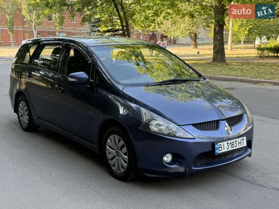 Mitsubishi Grandis                         2006г. в рассрочку