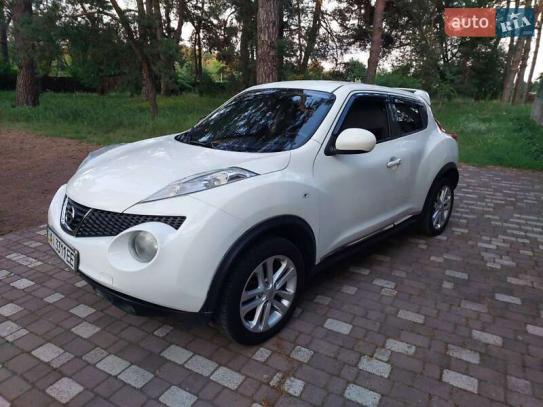 Nissan Juke                            2012г. в рассрочку