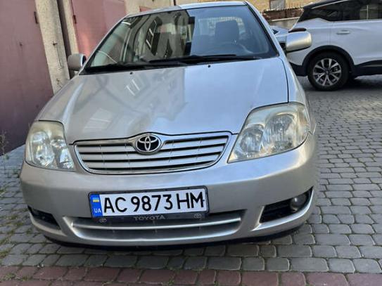 Toyota Corolla 2006г. в рассрочку