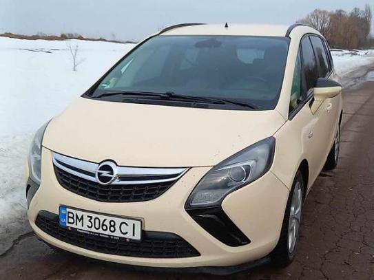 Opel Zafira
                          2014г. в рассрочку