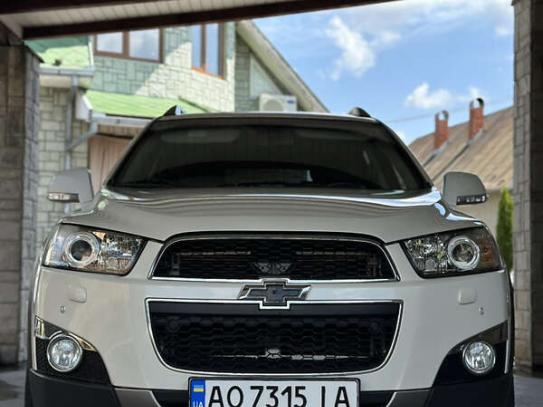 Chevrolet Captiva 2012 in Raten