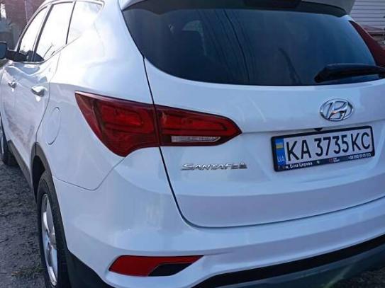 Hyundai Santa fe
                        2017г. в рассрочку