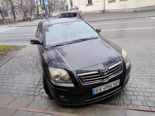 Toyota Avensis 2008р. у розстрочку